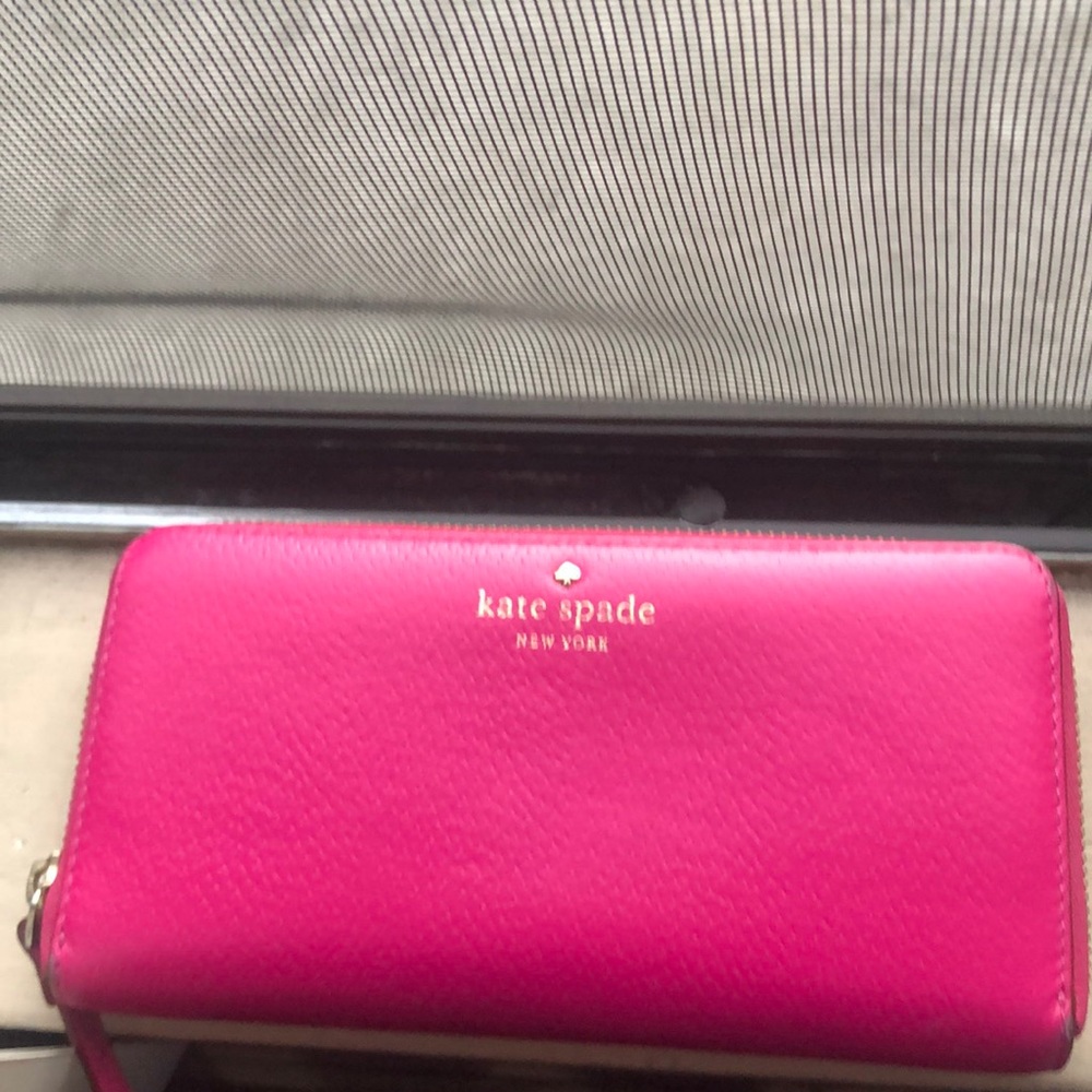 Kate spade zipper wallet